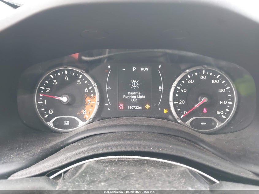 2018 Jeep Renegade VIN ZACCJBBB5JPH46976 IAAI salvage auction — RIGHT SIDE, Salvage Title, sold $2,000 on 2026-07-23 (photo 7)