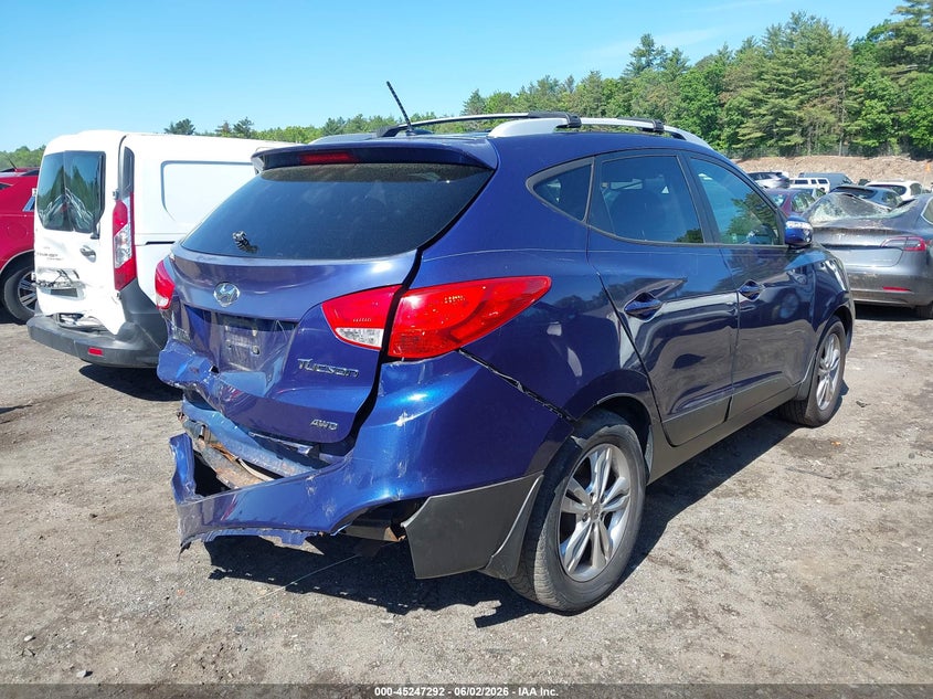 2012 Hyundai Tucson VIN KM8JUCAC4CU418122 IAAI salvage auction — FRONT END, Salvage Title, sold $1,400 on 2026-07-10 (photo 4)