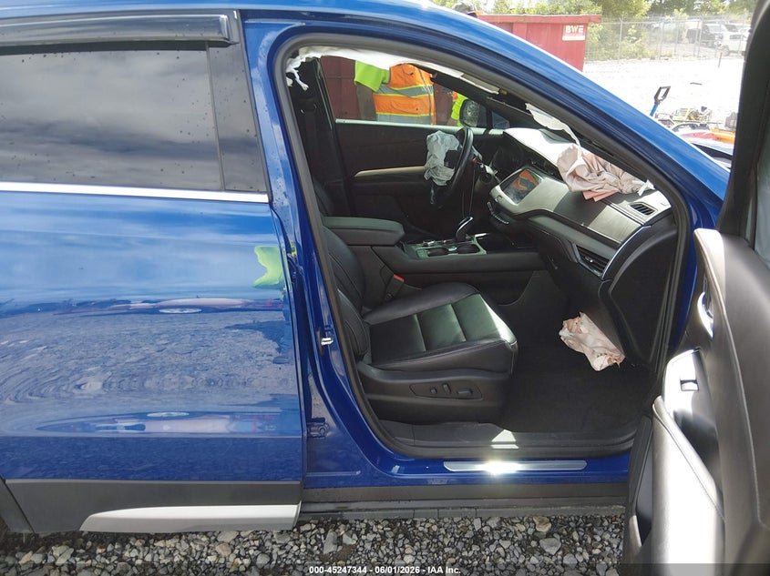 2023 Cadillac Xt4 VIN 1GYFZDR45PF202170 IAAI salvage auction — FRONT END, Salvage Title, sold $9,150 on 2026-08-26 (photo 5)