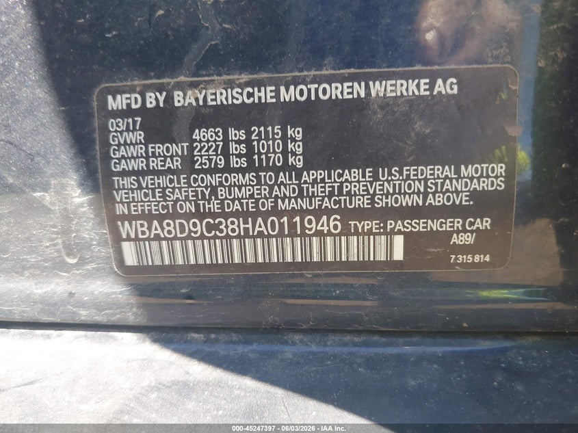 2017 BMW 3er VIN WBA8D9C38HA011946 IAAI salvage auction — LEFT FRONT, Salvage Title, sold $1,575 on 2026-07-17 (photo 9)