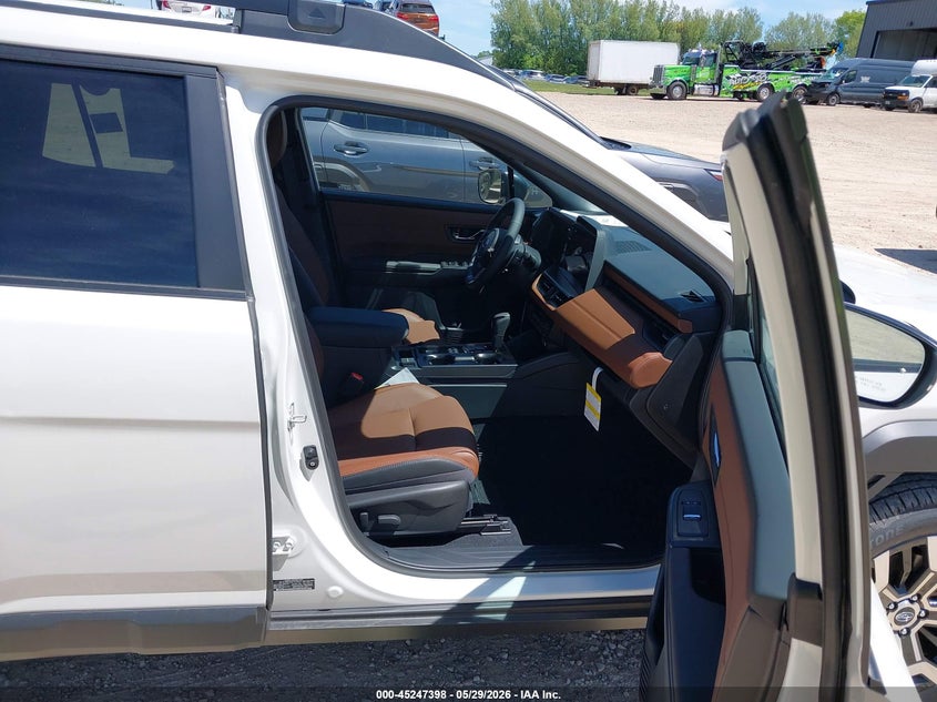 2026 Subaru Outback VIN JF2BURJDXTY478243 IAAI salvage auction — HAIL, Salvage Title, sold $28,500 on 2026-07-06 (photo 5)
