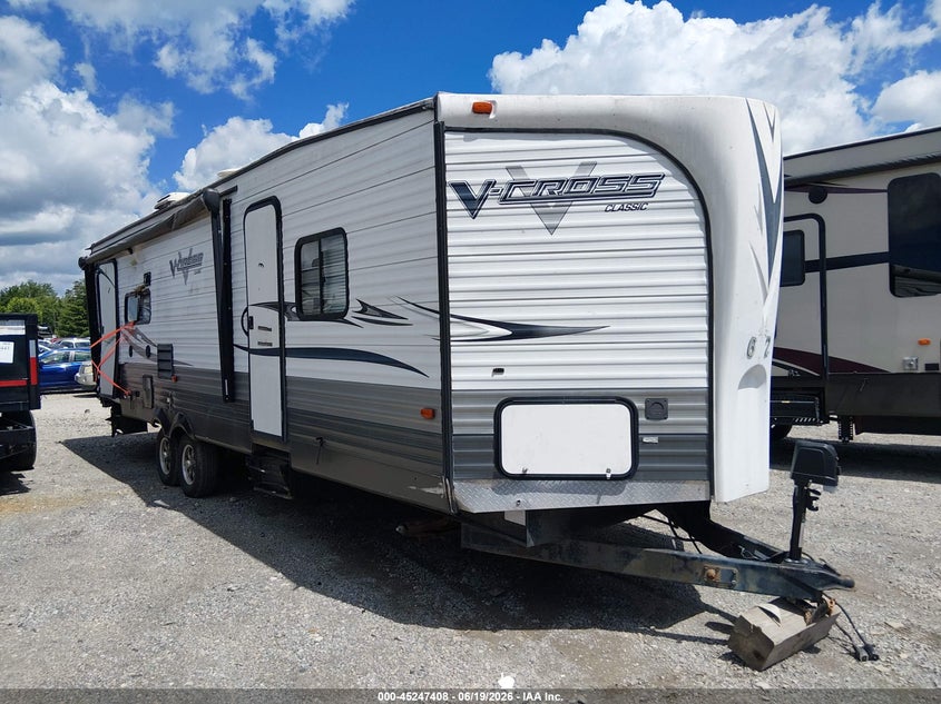2014 Forest river V cross VIN 4X4TVCE22EX001170 IAAI salvage auction — ROLLOVER, Salvage (Ohio), sold $100 on 2026-07-14 (photo 1)