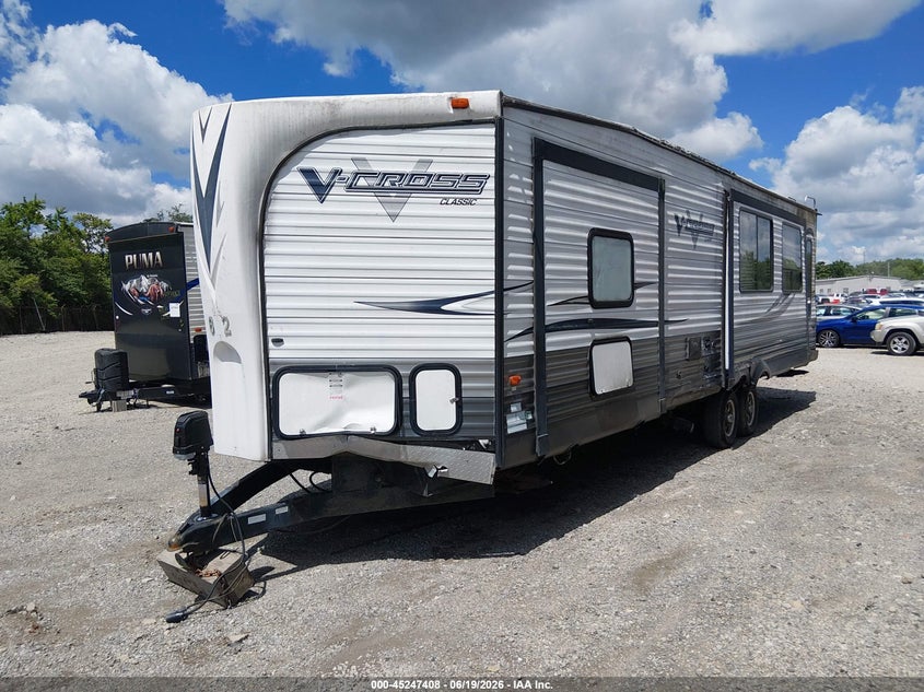 2014 Forest river V cross VIN 4X4TVCE22EX001170 IAAI salvage auction — ROLLOVER, Salvage (Ohio), sold $100 on 2026-07-14 (photo 2)