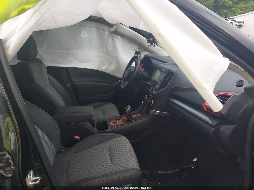 2021 Subaru Forester VIN JF2SKALC2MH438364 IAAI salvage auction — RIGHT FRONT, Salvage Title, sold $4,250 on 2026-07-17 (photo 5)