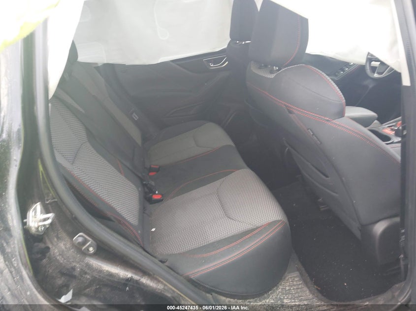 2021 Subaru Forester VIN JF2SKALC2MH438364 IAAI salvage auction — RIGHT FRONT, Salvage Title, sold $4,250 on 2026-07-17 (photo 8)
