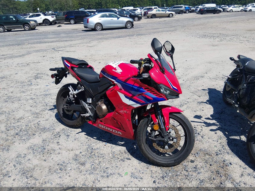 2025 Honda Cbr VIN MLHPC7058S5100277 IAAI salvage auction — LEFT FRONT, Salvage Title, sold $125 on 2026-07-08 (photo 1)