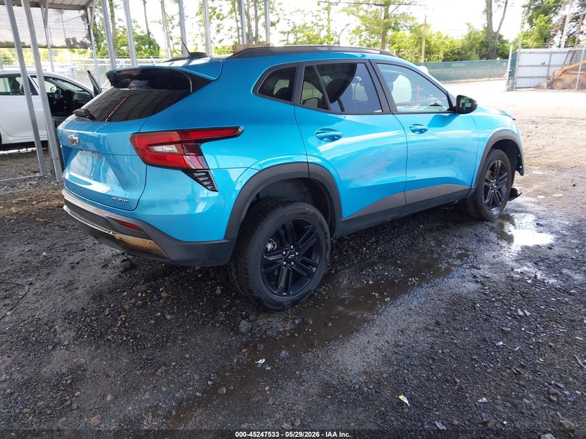 2025 Chevrolet Trax VIN KL77LKEP3SC050199 IAAI salvage auction — RIGHT FRONT, Salvage Title, sold $6,150 on 2026-07-26 (photo 4)
