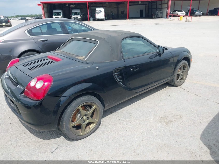 2003 Toyota Mr2 VIN JTDFR320330064777 IAAI salvage auction — NORMAL WEAR, Original (Texas), sold $1,300 on 2026-07-06 (photo 4)