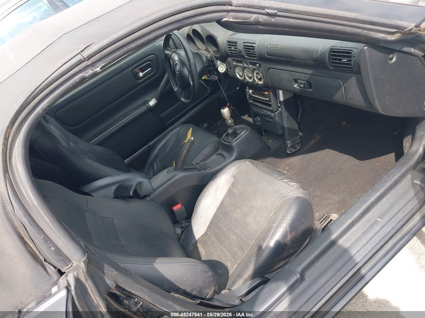 2003 Toyota Mr2 VIN JTDFR320330064777 IAAI salvage auction — NORMAL WEAR, Original (Texas), sold $1,300 on 2026-07-06 (photo 5)