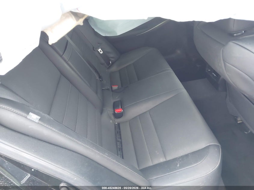 2020 Lexus VIN JTHGA1D25L5102316 IAAI salvage auction — NORMAL WEAR, Salvage (California), sold $5,100 on 2026-07-20 (photo 8)