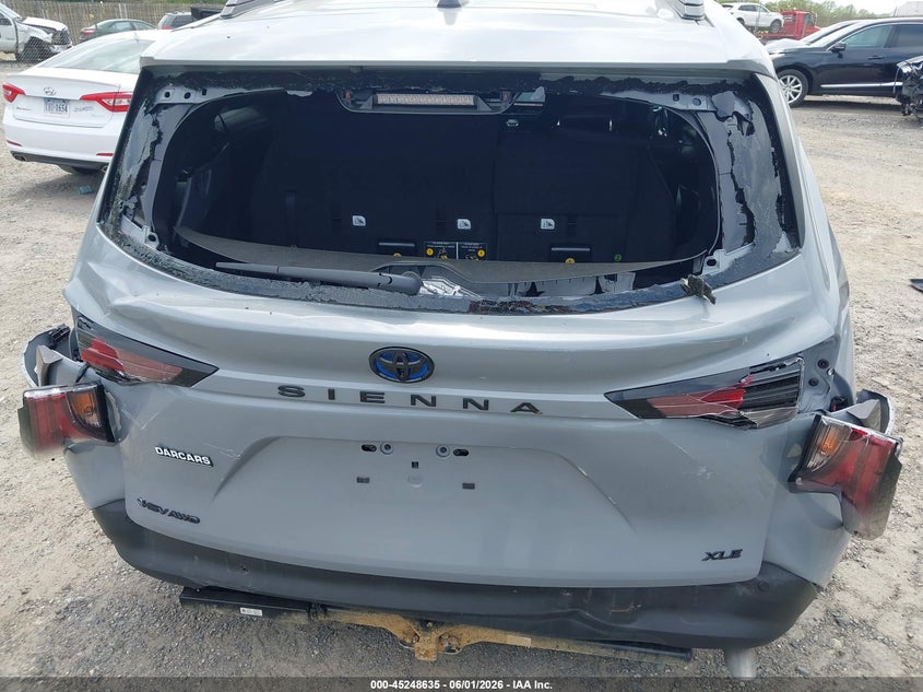 2025 Toyota Sienna VIN 5TDCSKFC8SS201682 IAAI salvage auction — REAR END, Salvage (Virginia), sold $17,000 on 2026-07-30 (photo 6)