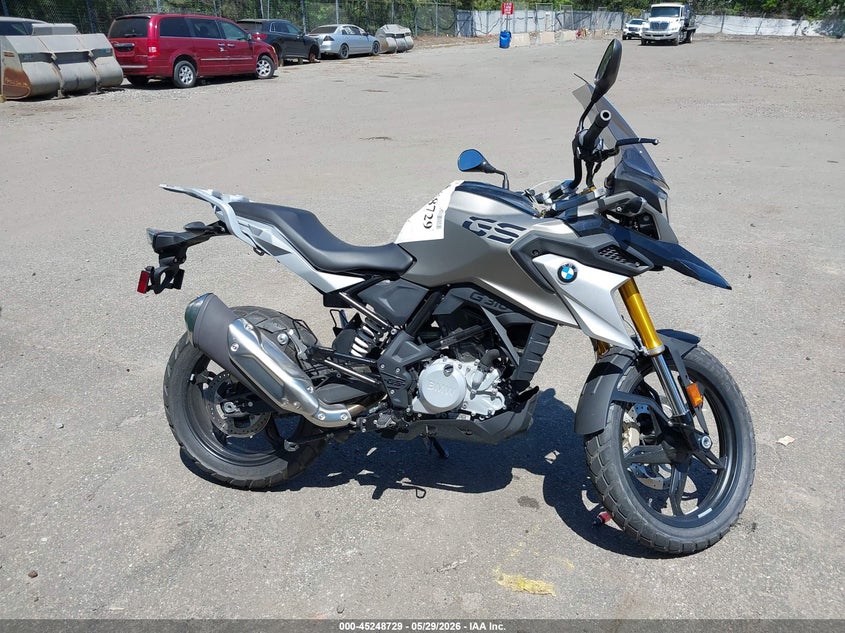 2020 BMW G 310 VIN WB30G1201LR827380 IAAI salvage auction — THEFT, Salvage Title, sold $1,100 on 2026-07-07 (photo 8)