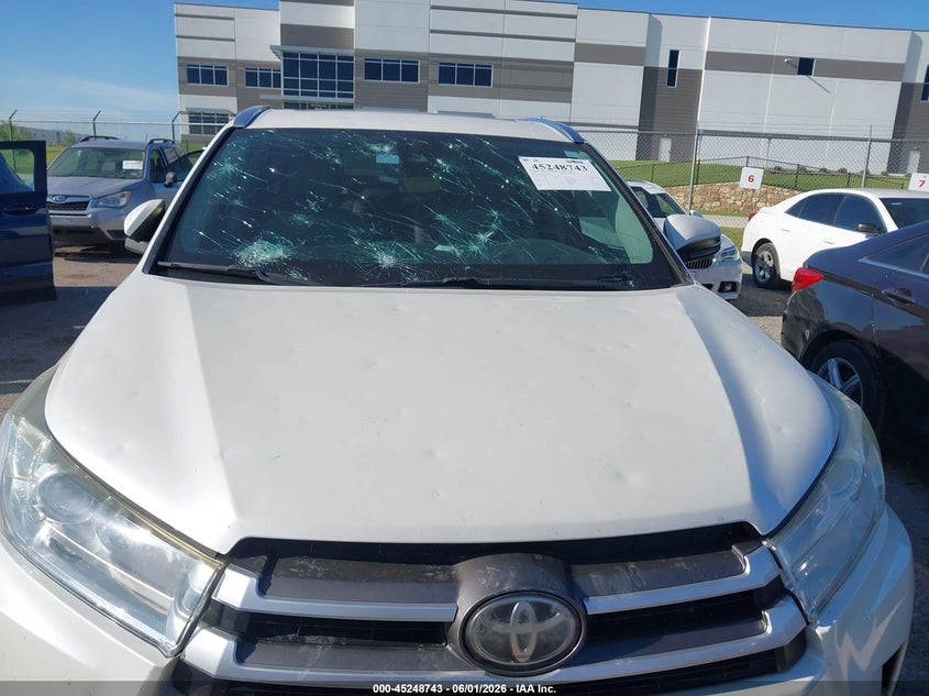 2018 Toyota Highlander VIN 5TDKZRFHXJS545363 IAAI salvage auction — HAIL, Original (Texas), sold $13,450 on 2026-08-25 (photo 6)