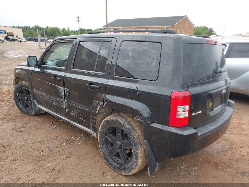 2010 Jeep Patriot VIN 1J4NF1GB6AD666009 IAAI salvage auction — SIDE, Salvage (North Carolina), sold $475 on 2026-07-22 (photo 3)