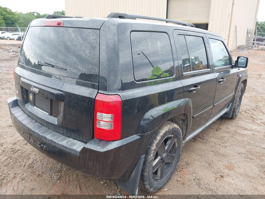 2010 Jeep Patriot VIN 1J4NF1GB6AD666009 IAAI salvage auction — SIDE, Salvage (North Carolina), sold $475 on 2026-07-22 (photo 4)