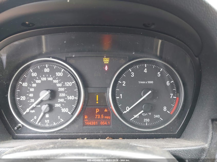 2011 BMW 3er VIN WBADW7C53BE443763 IAAI salvage auction — LEFT SIDE, Salvage (North Carolina), sold $625 on 2026-07-27 (photo 7)