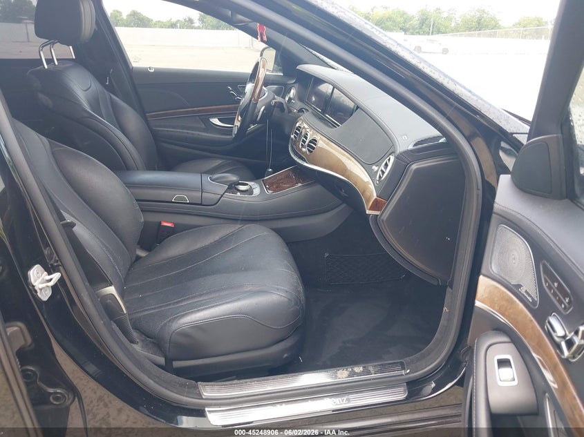 2014 Mercedes-benz S-klasse VIN WDDUG8CB7EA025428 IAAI salvage auction — REAR END, Salvage Title, sold $6,100 on 2026-07-10 (photo 5)