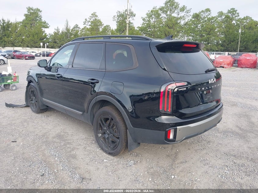 2023 Kia Telluride VIN 5XYP3DGC8PG330700 IAAI salvage auction — LEFT FRONT, Salvage Title, sold $7,800 on 2026-07-09 (photo 3)