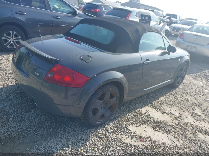 2001 Audi Tt VIN TRUUT28N611047362 IAAI salvage auction — NORMAL WEAR, Original (Ohio), sold $325 on 2026-07-14 (photo 4)
