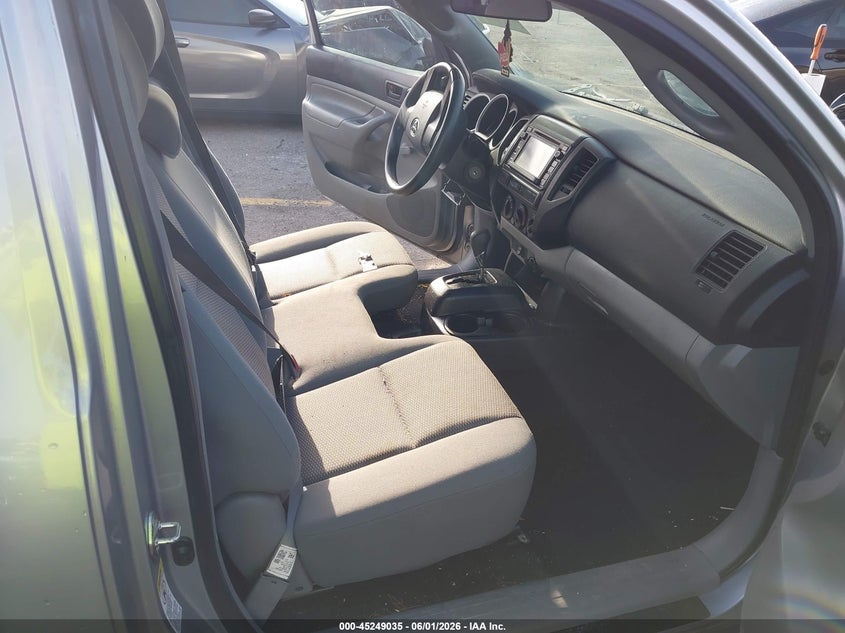 2014 Toyota Tacoma VIN 5TFNX4CN2EX040966 IAAI salvage auction — LEFT FRONT, Rebuildable (Florida), sold $4,300 on 2026-07-13 (photo 5)