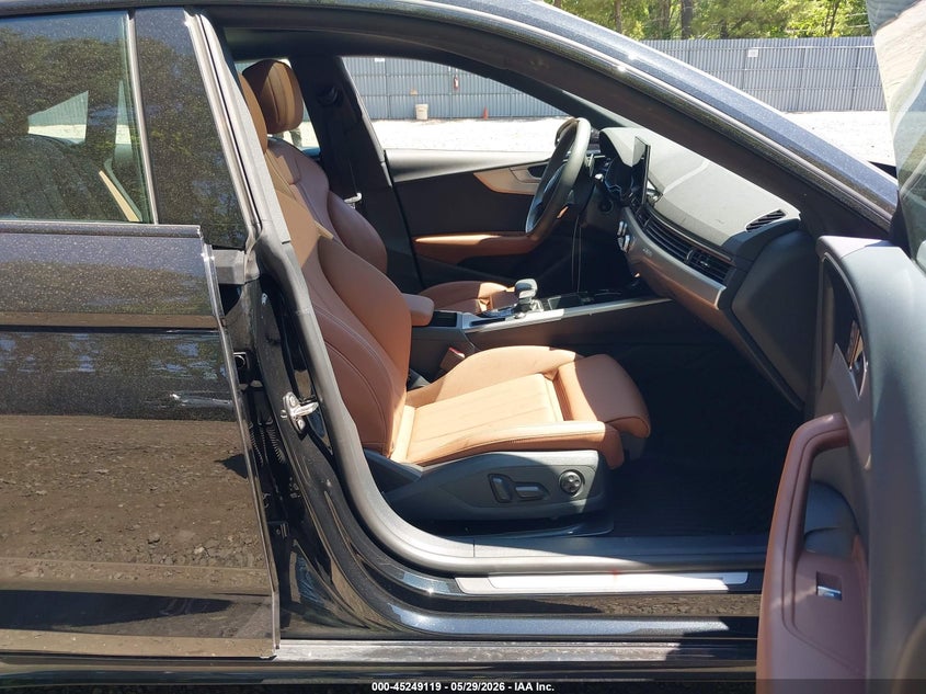 2025 Audi A5 VIN WAUDACF52SA004077 IAAI salvage auction — SIDE, Salvage Title, sold $15,250 on 2026-07-17 (photo 5)