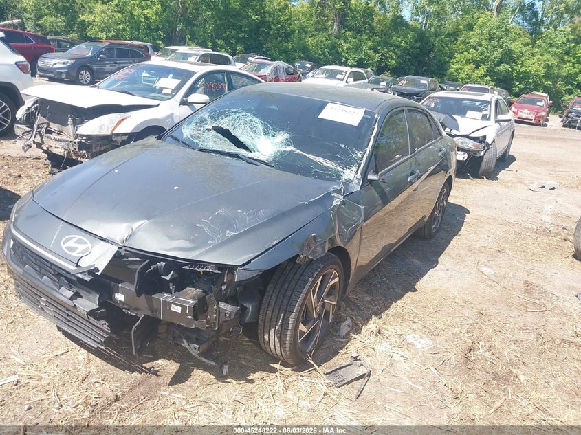 2025 Hyundai Elantra VIN KMHLM4DG8SU079473 IAAI salvage auction — LEFT FRONT, Salvage (Ohio), sold $2,950 on 2026-07-28 (photo 2)