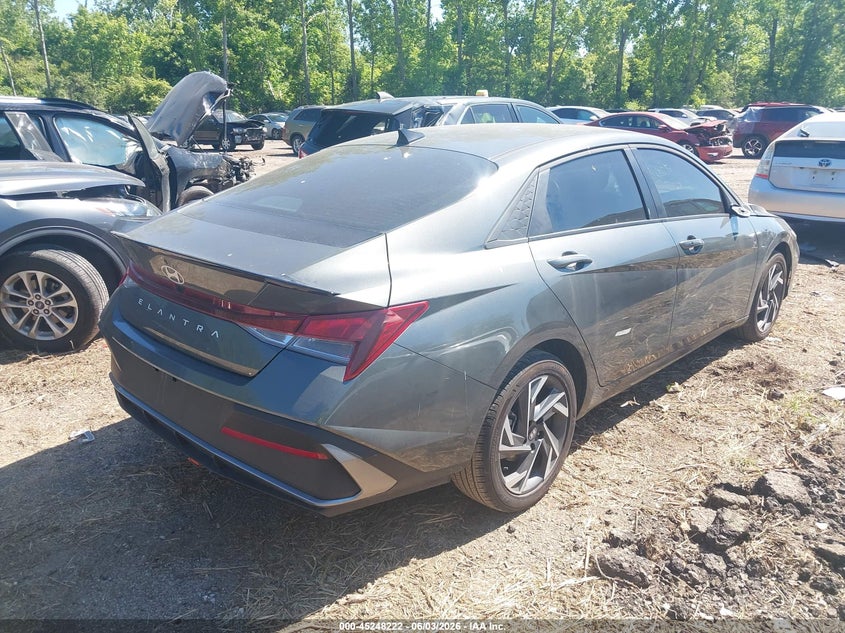 2025 Hyundai Elantra VIN KMHLM4DG8SU079473 IAAI salvage auction — LEFT FRONT, Salvage (Ohio), sold $2,950 on 2026-07-28 (photo 4)