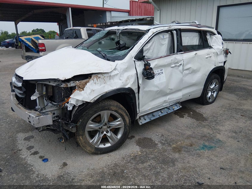 2015 Toyota Highlander VIN 5TDDKRFH1FS179958 IAAI salvage auction — FRONT & REAR, Salvage Title, sold $1,150 on 2026-07-23 (photo 2)