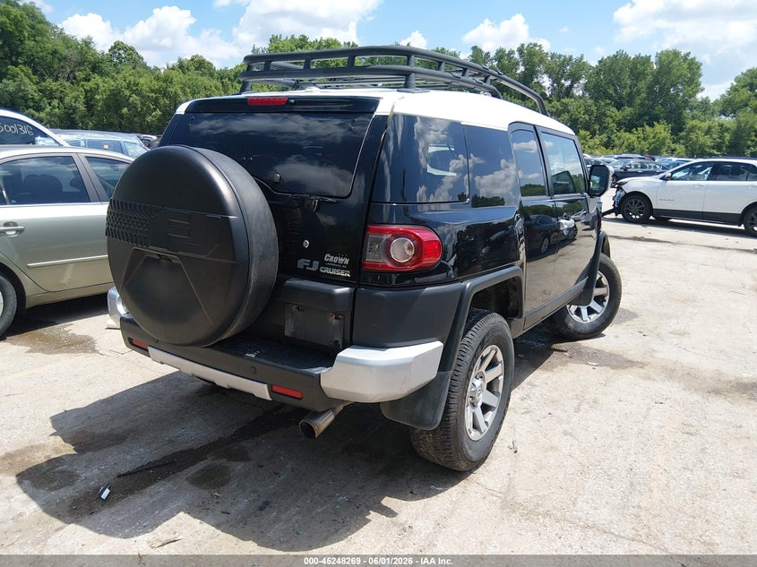 2014 Toyota Fj cruiser VIN JTEBU4BF4EK208332 IAAI salvage auction — RIGHT FRONT, Salvage Title, sold $8,900 on 2026-07-05 (photo 4)
