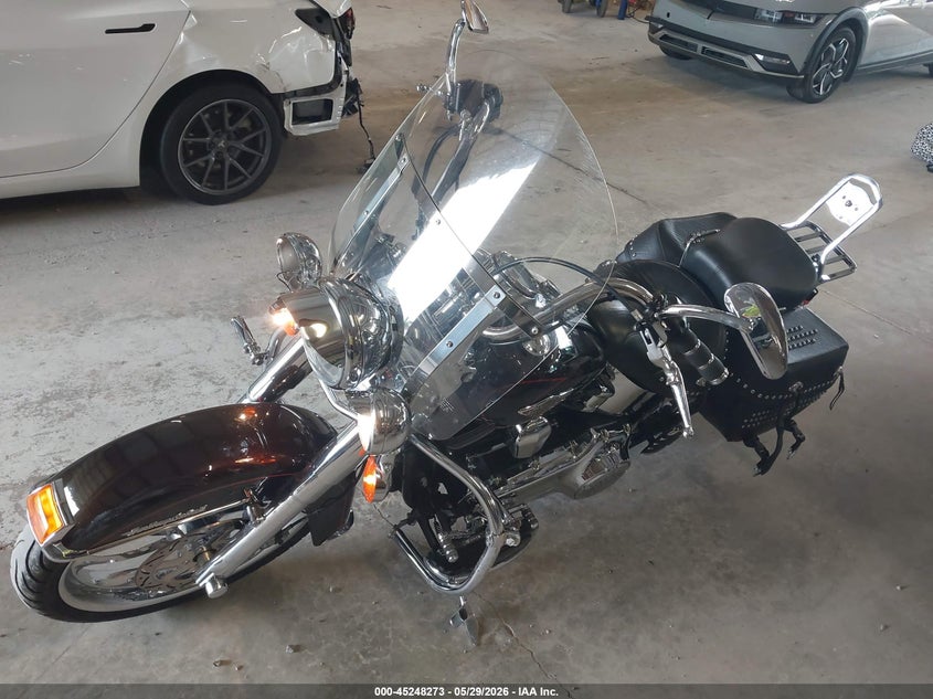 2011 Harley-davidson Flstc VIN 1HD1BW531BB019022 IAAI salvage auction — REAR END, Salvage (Tennessee), sold $3,400 on 2026-07-07 (photo 2)