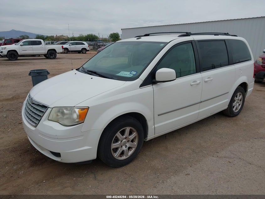 2009 Chrysler Town & country VIN 2A8HR54129R563104 IAAI salvage auction — NORMAL WEAR, Clear (Arizona), sold $425 on 2026-07-09 (photo 2)