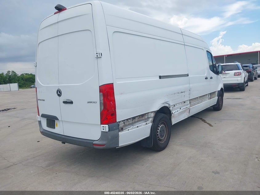 2021 Mercedes-benz Sprinter VIN W1Y4ECHY8MT068366 IAAI salvage auction — RIGHT SIDE, Original (Texas), sold $20,575 on 2026-07-31 (photo 4)