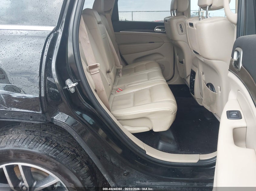 2017 Jeep Grand cherokee VIN 1C4RJFBG7HC880089 IAAI salvage auction — SIDE, Salvage Title, sold $3,900 on 2026-07-09 (photo 8)
