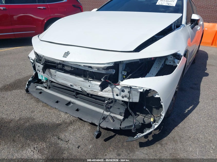 2024 Toyota Crown VIN JTDAAAAF0R3028175 IAAI salvage auction — LEFT FRONT, Salvage Title, sold $13,500 on 2026-07-27 (photo 6)