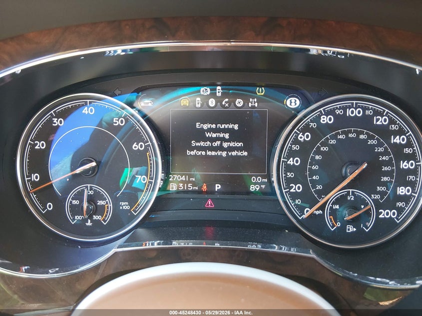 2017 Bentley Bentayga VIN SJAAC2ZV0HC012621 IAAI salvage auction — FRONT END, Salvage Title, sold $40,750 on 2026-08-27 (photo 7)