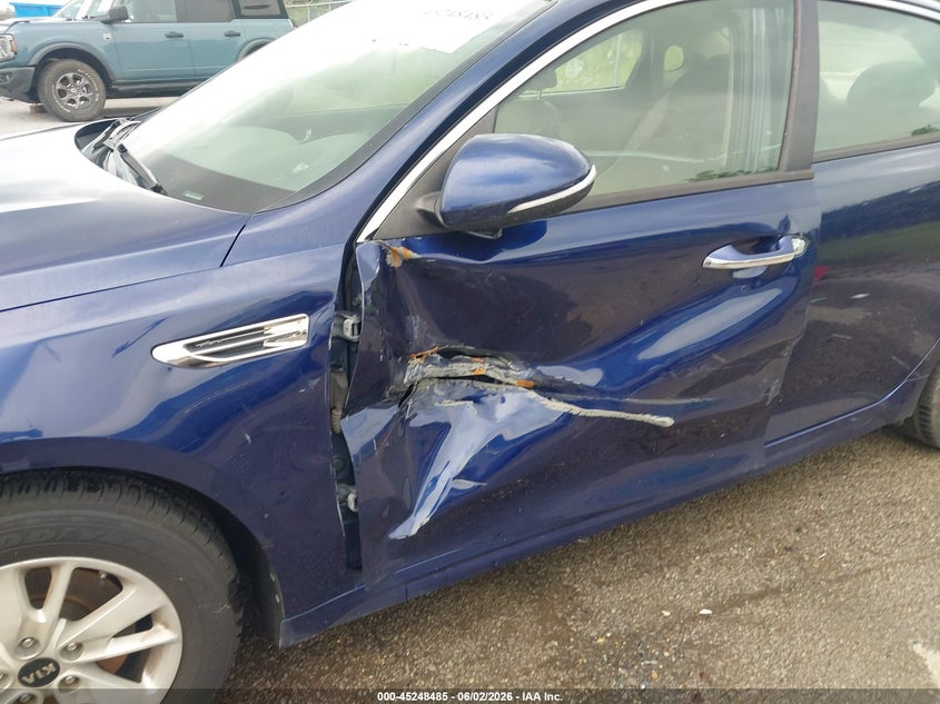 2018 Kia Optima VIN 5XXGT4L38JG225947 IAAI salvage auction — LEFT SIDE, Salvage Title, sold $1,775 on 2026-07-07 (photo 6)