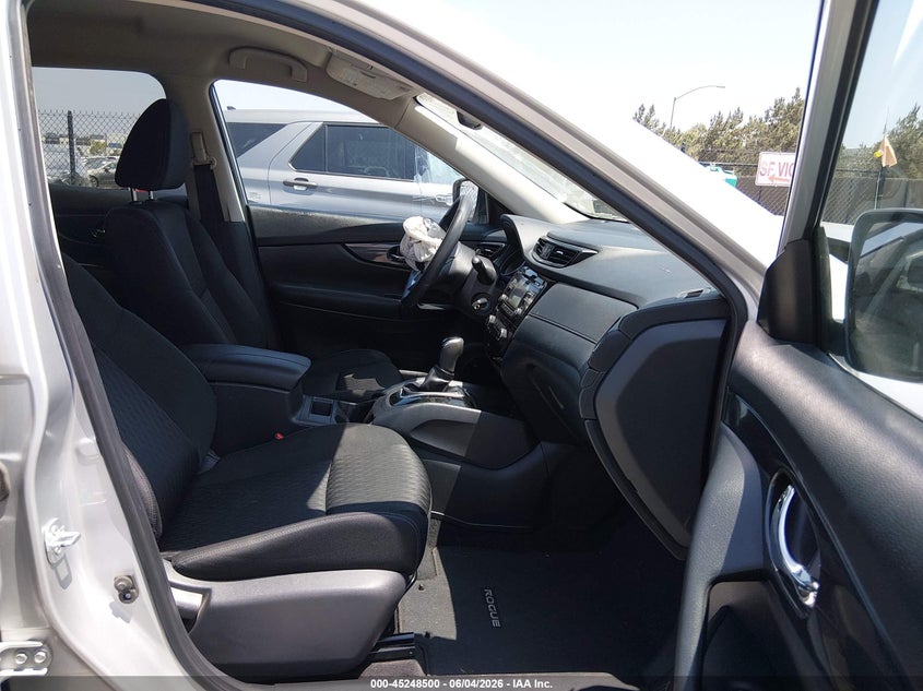 2017 Nissan Rogue VIN KNMAT2MV4HP552231 IAAI salvage auction — FRONT END, Salvage Title, sold $1,750 on 2026-07-13 (photo 5)