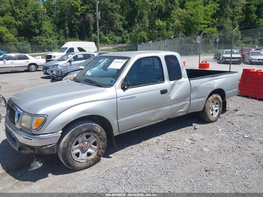 2002 Toyota Tacoma VIN 5TEVL52N12Z046488 IAAI salvage auction — ROLLOVER, Salvage (Virginia), sold $2,400 on 2026-08-02 (photo 2)