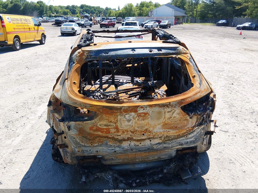 2017 Hyundai Tucson VIN KM8J33A22HU504630 IAAI salvage auction — EXTERIOR BURN, Salvage Title, sold $25 on 2026-07-21 (photo 6)