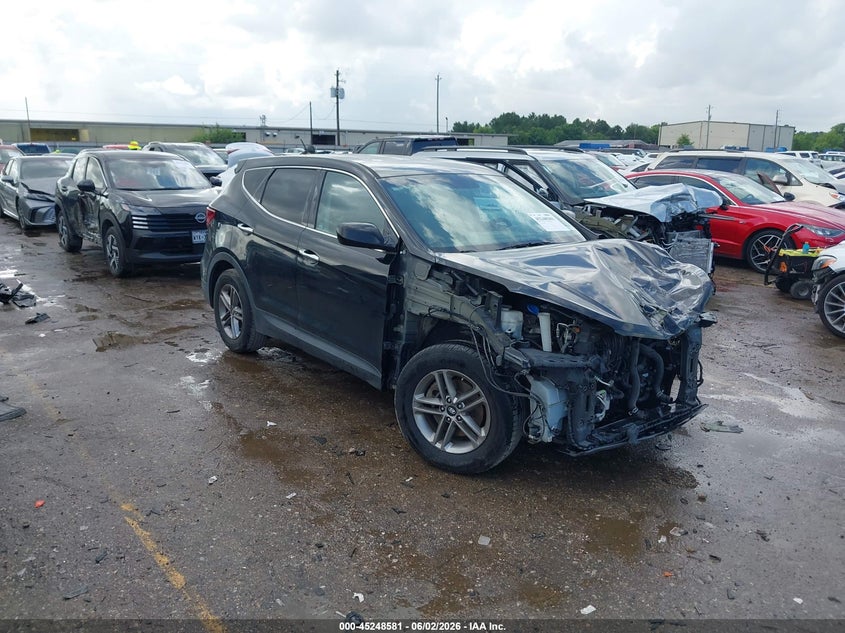 2018 Hyundai Santa fe VIN 5XYZT3LB2JG563298 IAAI salvage auction — FRONT END, Salvage Title, sold $925 on 2026-07-29 (photo 1)