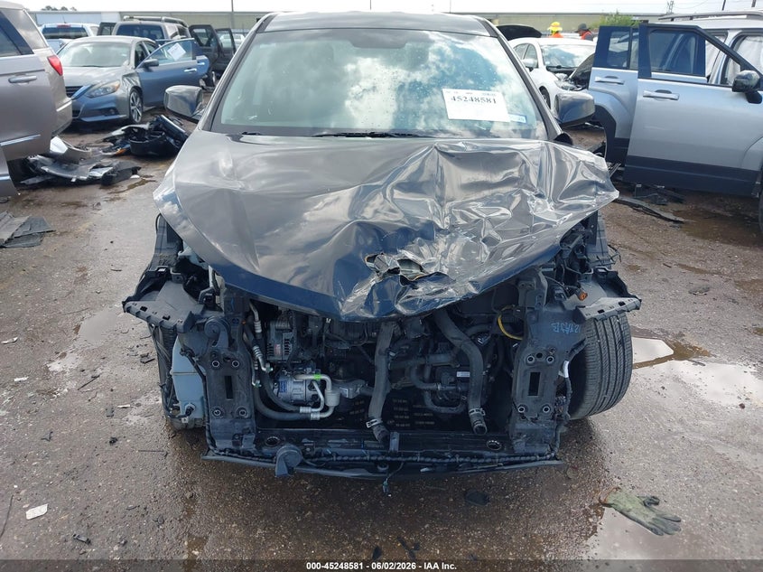 2018 Hyundai Santa fe VIN 5XYZT3LB2JG563298 IAAI salvage auction — FRONT END, Salvage Title, sold $925 on 2026-07-29 (photo 6)