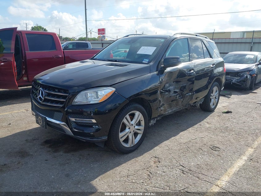 2015 Mercedes-benz M-klasse VIN 4JGDA5JB0FA502923 IAAI salvage auction — SIDE, Salvage Title, sold $3,550 on 2026-07-20 (photo 2)