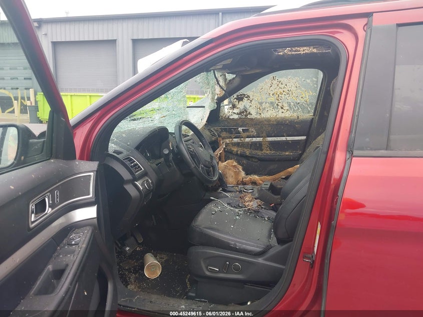 2016 Ford Explorer VIN 1FM5K8D80GGB93522 IAAI salvage auction — BIOHAZARD/CHEMICAL, Salvage Title, sold $650 on 2026-08-20 (photo 5)