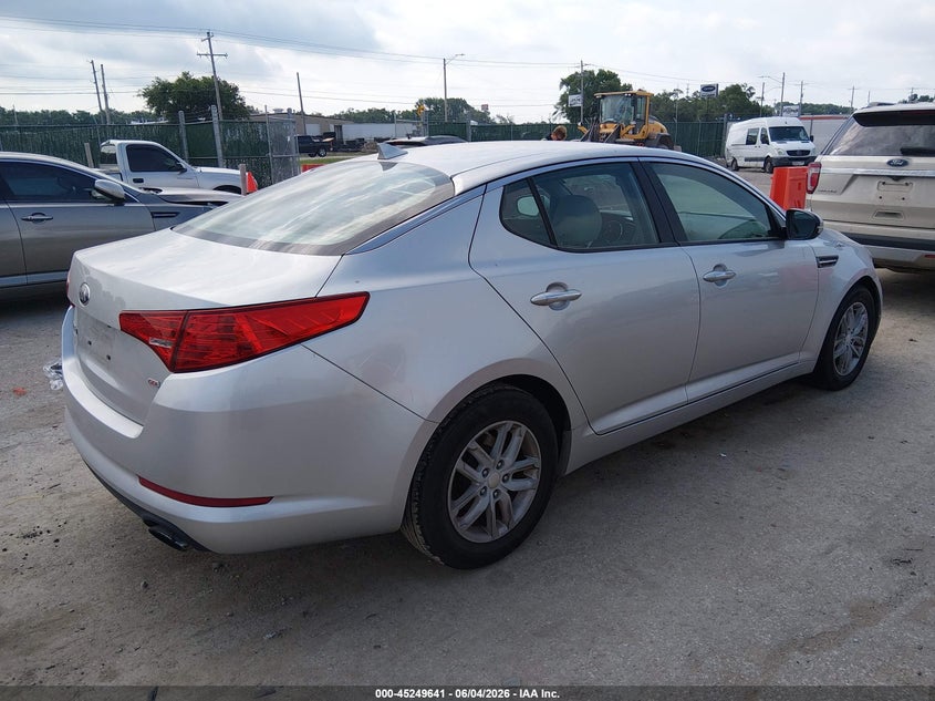 2013 Kia Optima VIN KNAGM4A7XD5361103 IAAI salvage auction — HAIL, Salvage Title, sold $625 on 2026-07-17 (photo 4)