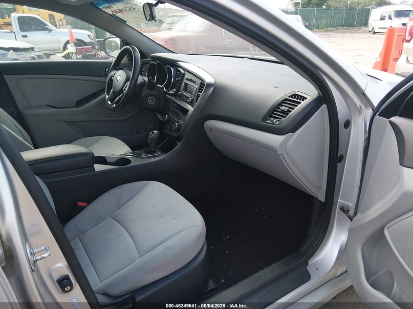2013 Kia Optima VIN KNAGM4A7XD5361103 IAAI salvage auction — HAIL, Salvage Title, sold $625 on 2026-07-17 (photo 5)