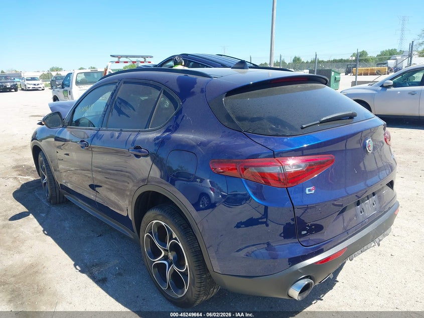 2019 Alfa romeo Stelvio VIN ZASPAKBN2K7C52821 IAAI salvage auction — FRONT END, Salvage Title, sold $2,475 on 2026-07-14 (photo 3)