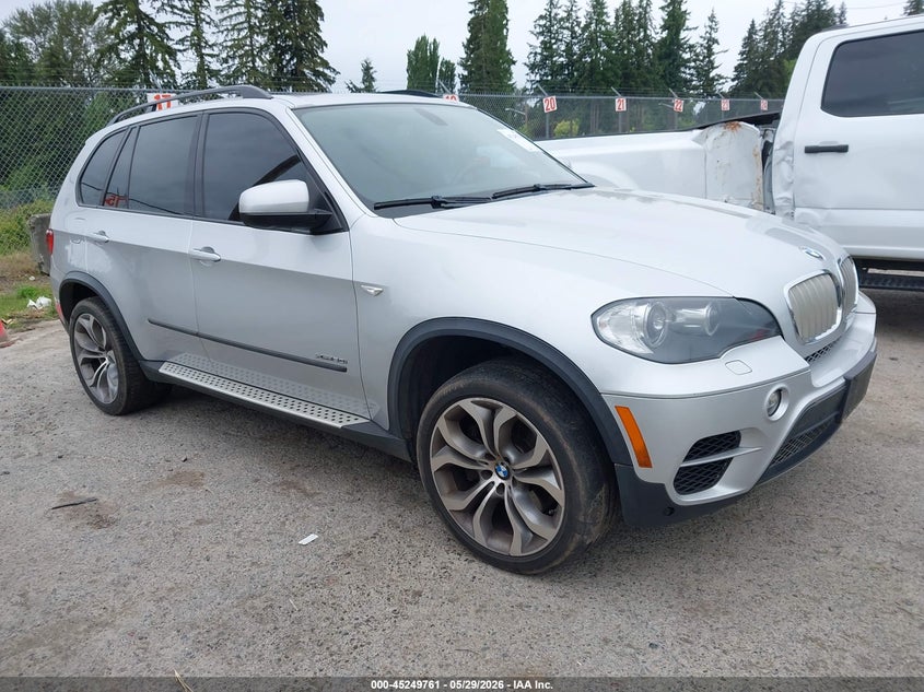 2011 BMW X5 VIN 5UXZV8C56BL417539 IAAI salvage auction — NORMAL WEAR, Clear (Washington), sold $625 on 2026-07-22 (photo 1)