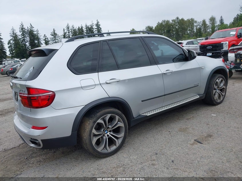 2011 BMW X5 VIN 5UXZV8C56BL417539 IAAI salvage auction — NORMAL WEAR, Clear (Washington), sold $625 on 2026-07-22 (photo 4)