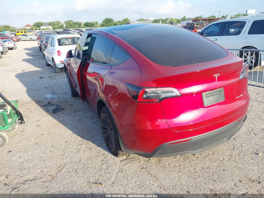 2024 Tesla Model y VIN 7SAYGDEE9RA266707 IAAI salvage auction — FRONT END, Original (Texas), sold $11,550 on 2026-07-30 (photo 3)
