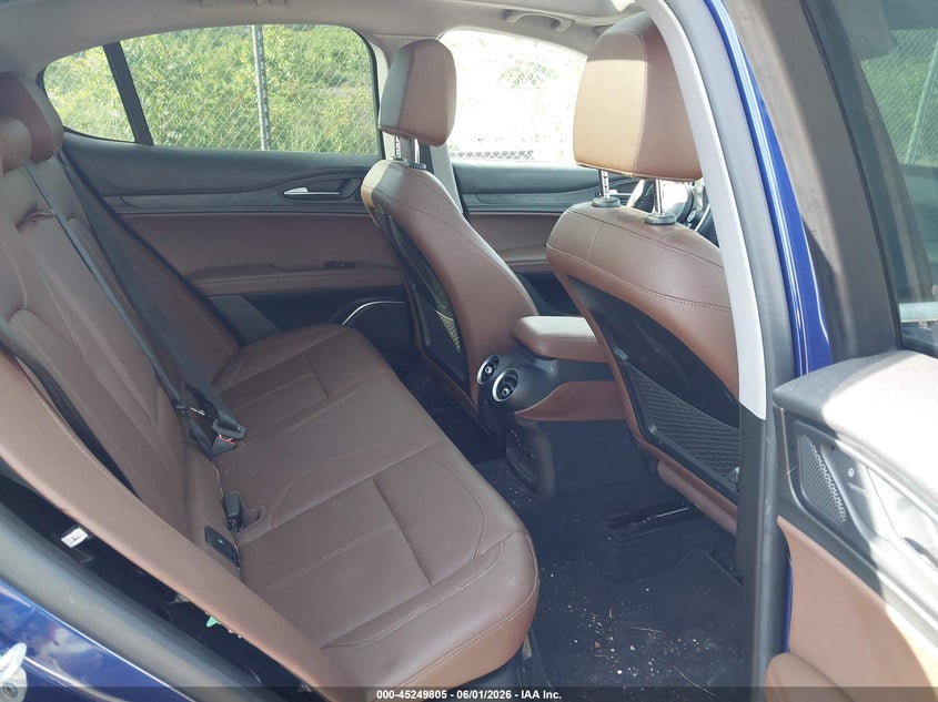 2021 Alfa romeo Stelvio VIN ZASPAKAN6M7D05959 IAAI salvage auction — LEFT FRONT, Wait Title, sold $7,300 on 2026-08-18 (photo 8)